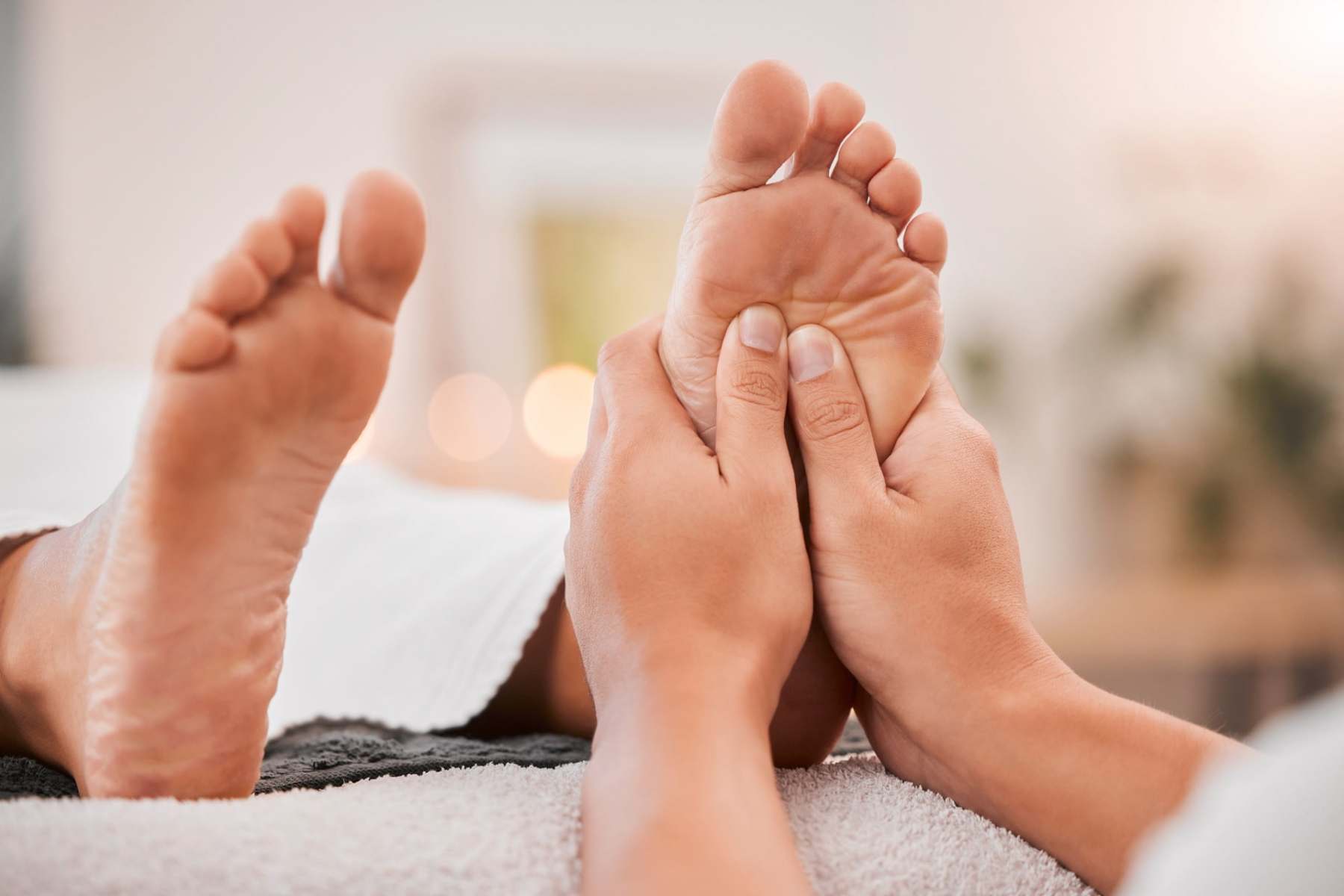 foot-massage-reflexology-and-podiatrist-at-luxury-2023-11-27-05-06-53-utc-min